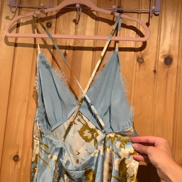 REFORMATION Maysen floral silk maxi dress - Picture 9 of 9